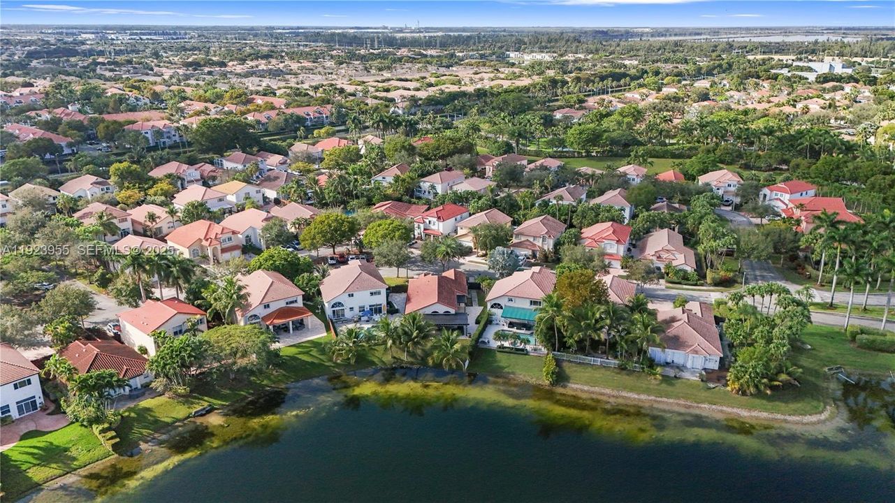 На продажу: $1,300,000 (3 спален, 3 ванн, 1968 Квадратных фут)