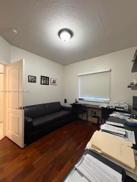 待售: $1,300,000 (3 贝兹, 3 浴室, 1968 平方英尺)