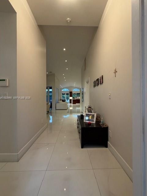 For Sale: $1,300,000 (3 beds, 3 baths, 1968 Square Feet)