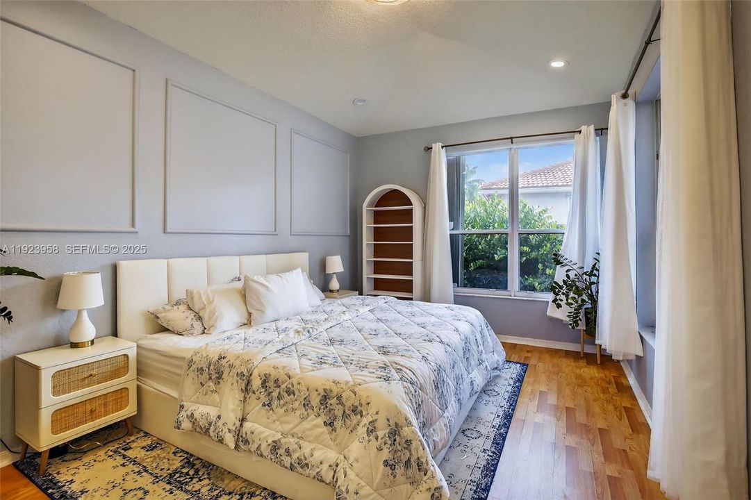 For Rent: $3,600 (3 beds, 2 baths, 1764 Square Feet)