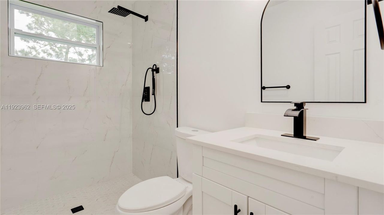 For Sale: $810,000 (3 beds, 2 baths, 1625 Square Feet)