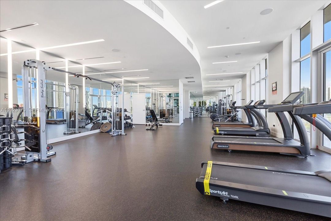 В аренду: $3,900 (1 спален, 1 ванн, 766 Квадратных фут)