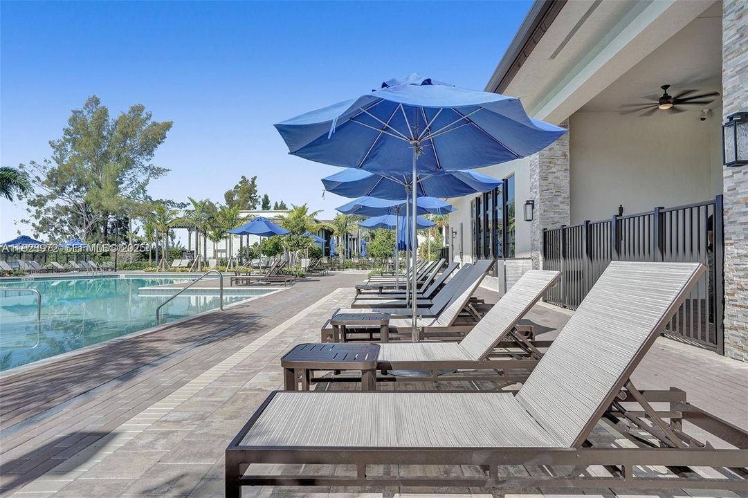 For Rent: $5,750 (5 beds, 4 baths, 2833 Square Feet)