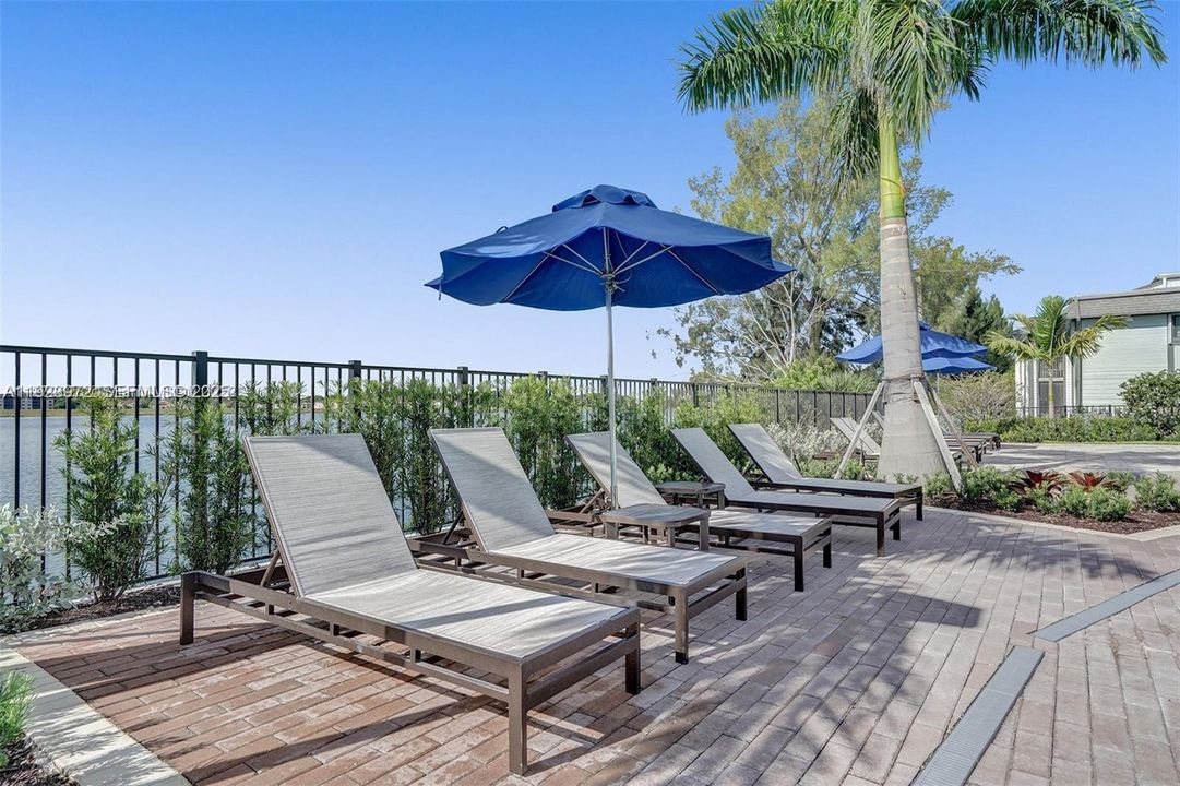 For Rent: $5,750 (5 beds, 4 baths, 2833 Square Feet)