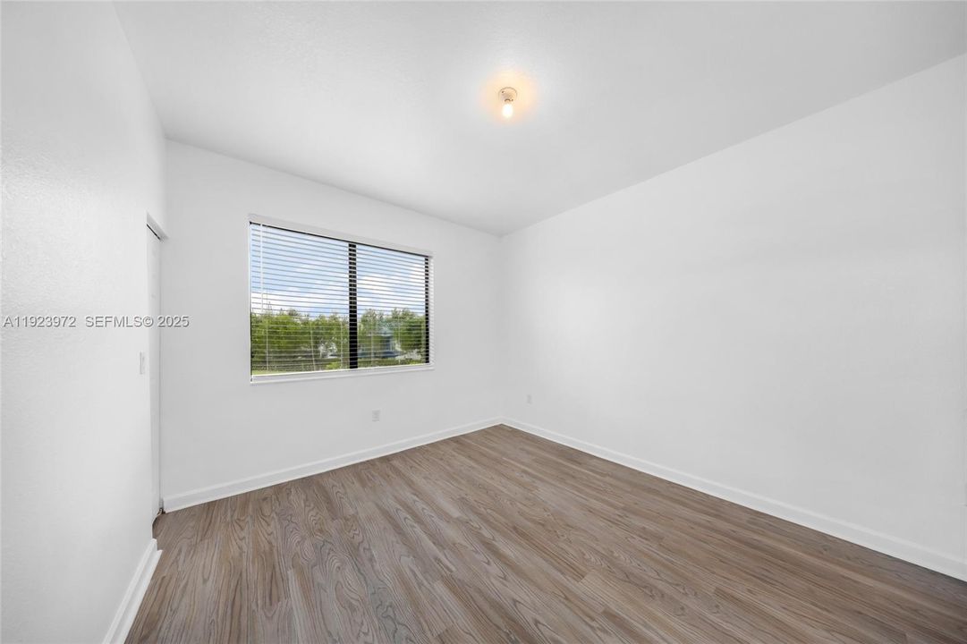 For Rent: $5,750 (5 beds, 4 baths, 2833 Square Feet)