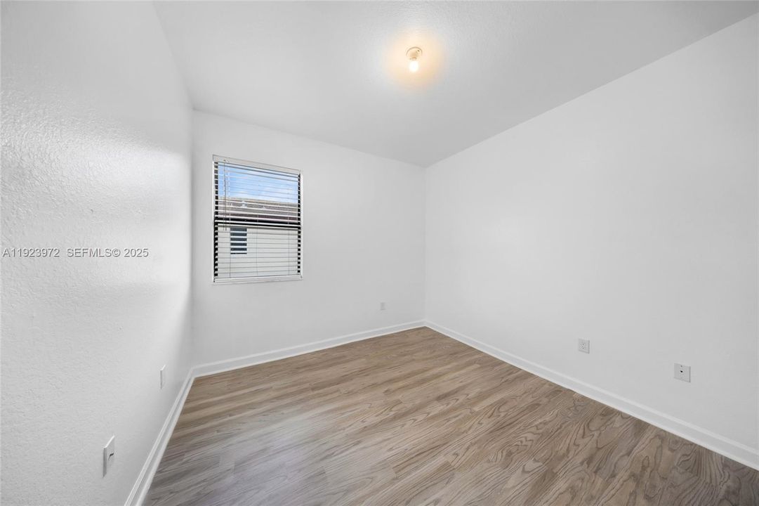 For Rent: $5,750 (5 beds, 4 baths, 2833 Square Feet)