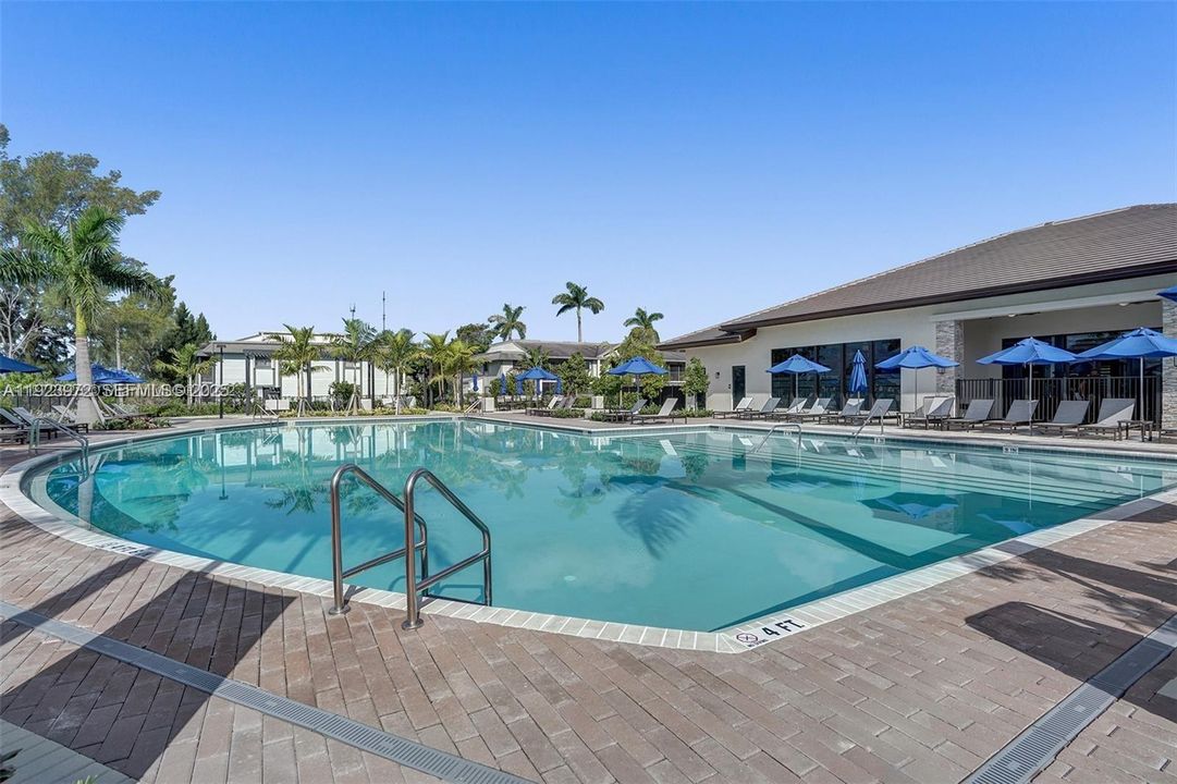 For Rent: $5,750 (5 beds, 4 baths, 2833 Square Feet)