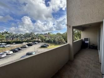 For Rent: $2,450 (2 beds, 2 baths, 1220 Square Feet)