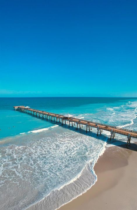 34-Juno Beach Pier