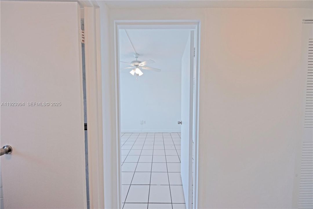For Rent: $2,550 (2 beds, 2 baths, 1000 Square Feet)