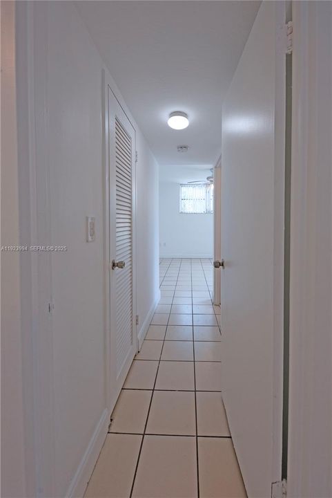 For Rent: $2,550 (2 beds, 2 baths, 1000 Square Feet)