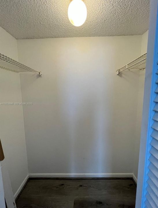 For Rent: $2,150 (2 beds, 2 baths, 1050 Square Feet)