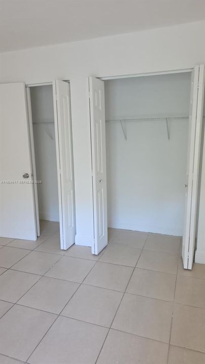 Под контрактом: $2,050 (2 спален, 2 ванн, 1256 Квадратных фут)