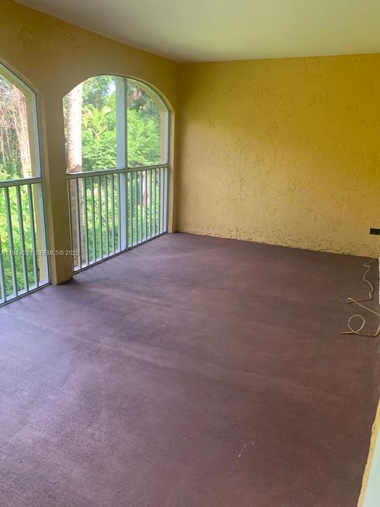 For Rent: $2,100 (2 beds, 2 baths, 1256 Square Feet)