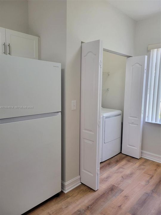 For Sale: $360,000 (2 beds, 2 baths, 1120 Square Feet)