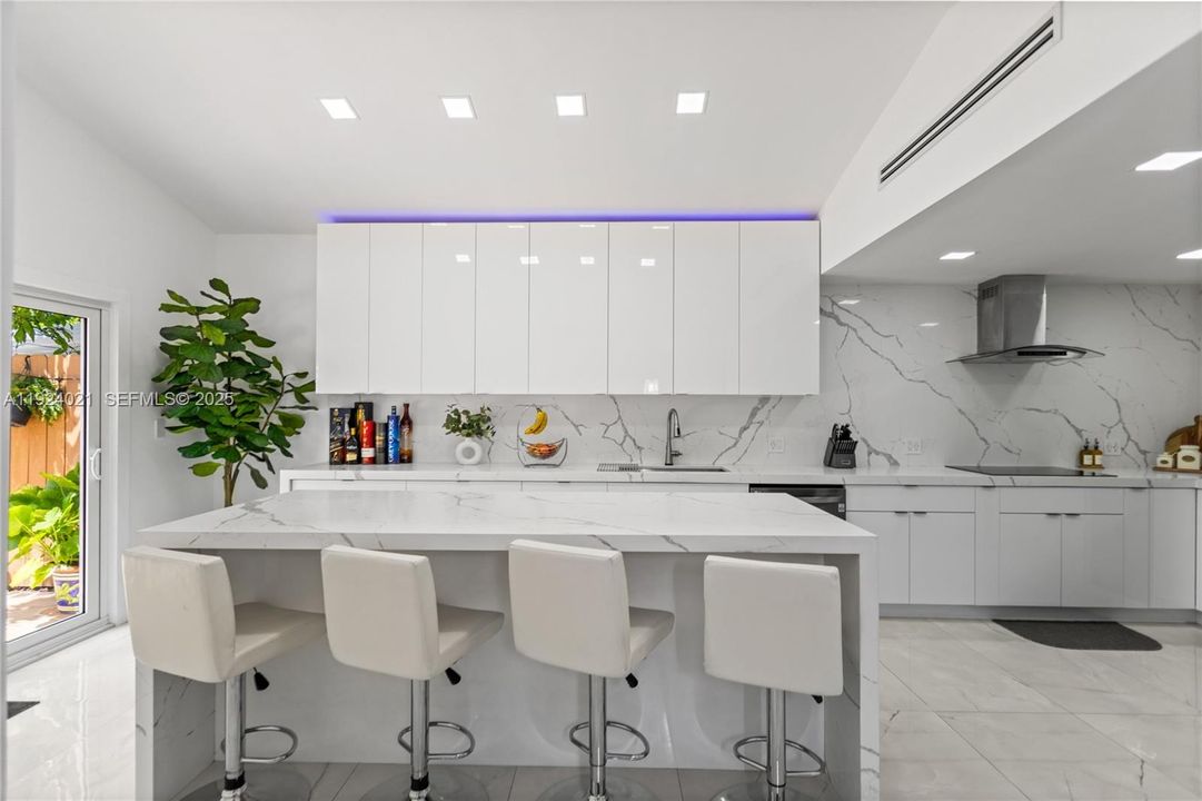 For Sale: $1,199,900 (5 beds, 3 baths, 3087 Square Feet)