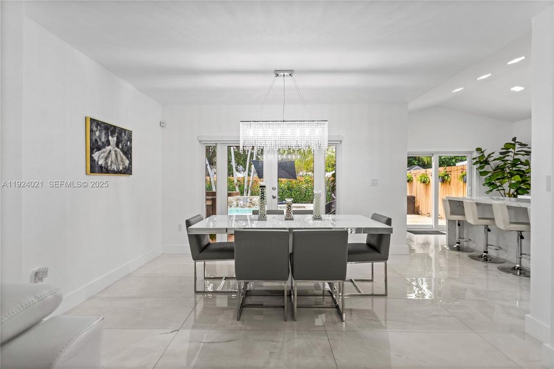 For Sale: $1,199,900 (5 beds, 3 baths, 3087 Square Feet)