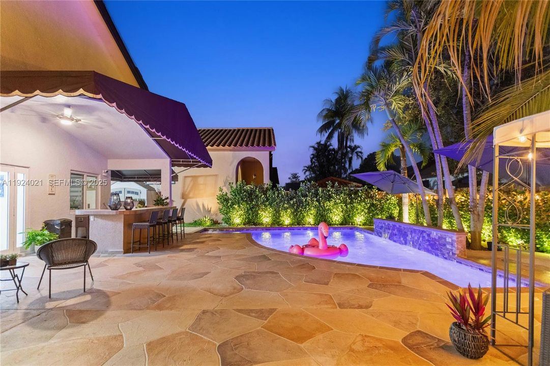 For Sale: $1,199,900 (5 beds, 3 baths, 3087 Square Feet)