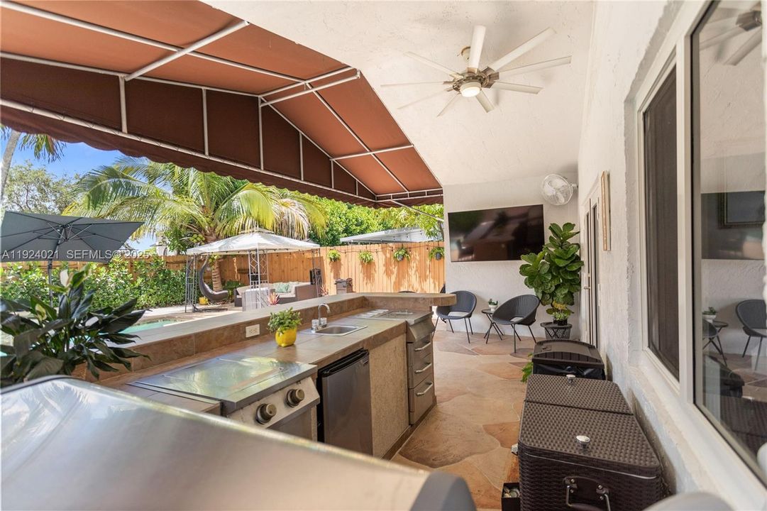 For Sale: $1,199,900 (5 beds, 3 baths, 3087 Square Feet)