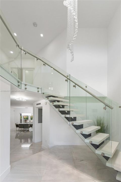 For Sale: $1,199,900 (5 beds, 3 baths, 3087 Square Feet)