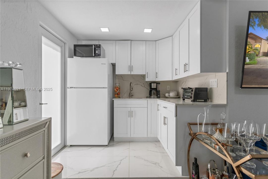 For Sale: $1,199,900 (5 beds, 3 baths, 3087 Square Feet)