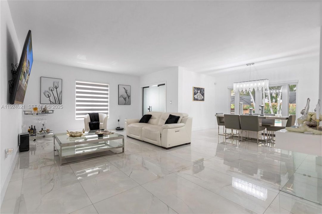 For Sale: $1,199,900 (5 beds, 3 baths, 3087 Square Feet)