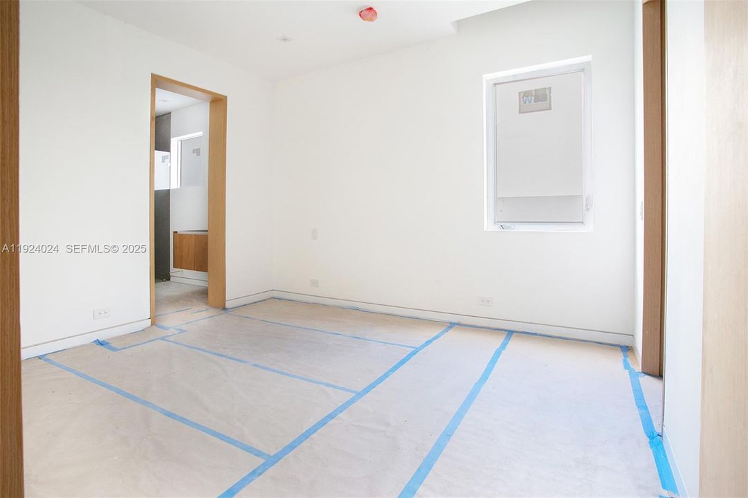 For Sale: $2,700,000 (3 beds, 4 baths, 3145 Square Feet)