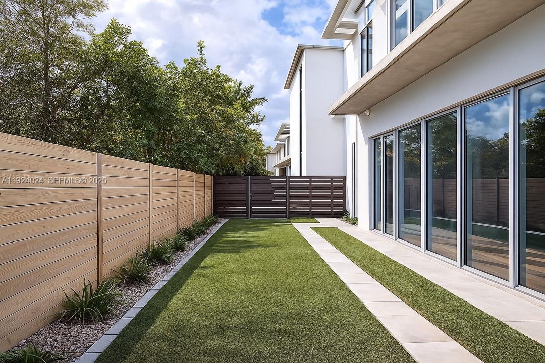 For Sale: $2,700,000 (3 beds, 4 baths, 3145 Square Feet)