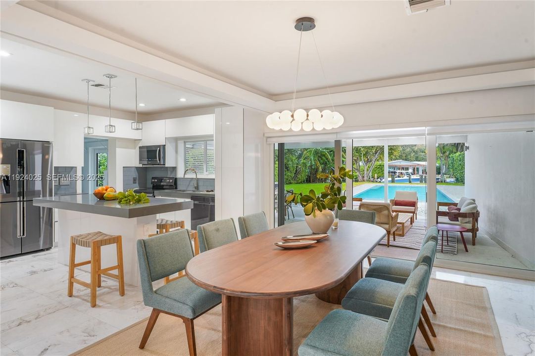 For Rent: $17,000 (3 beds, 3 baths, 1913 Square Feet)