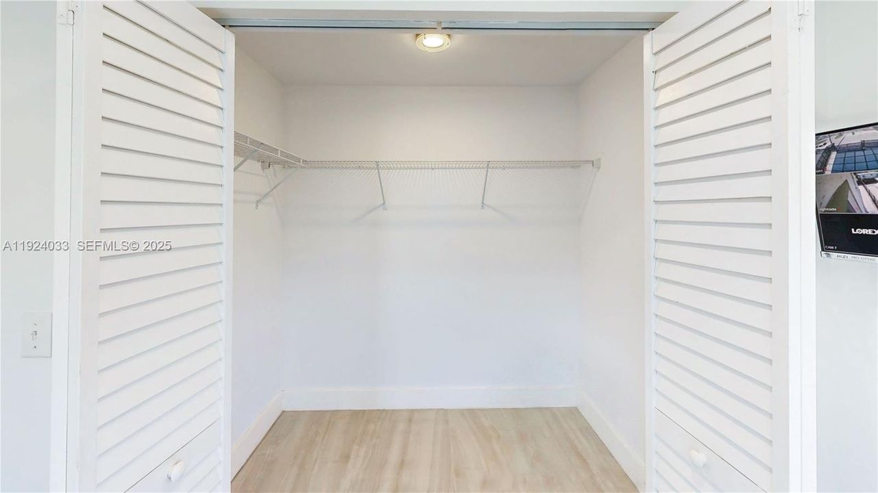 待售: $698,500 (4 贝兹, 3 浴室, 2270 平方英尺)