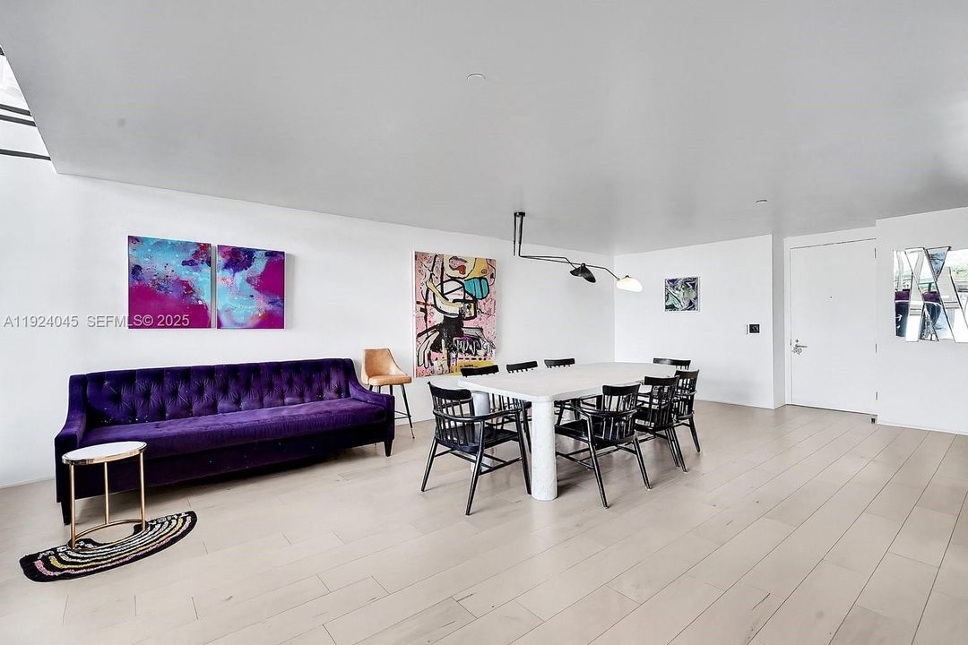 For Sale: $1,775,000 (2 beds, 2 baths, 1794 Square Feet)