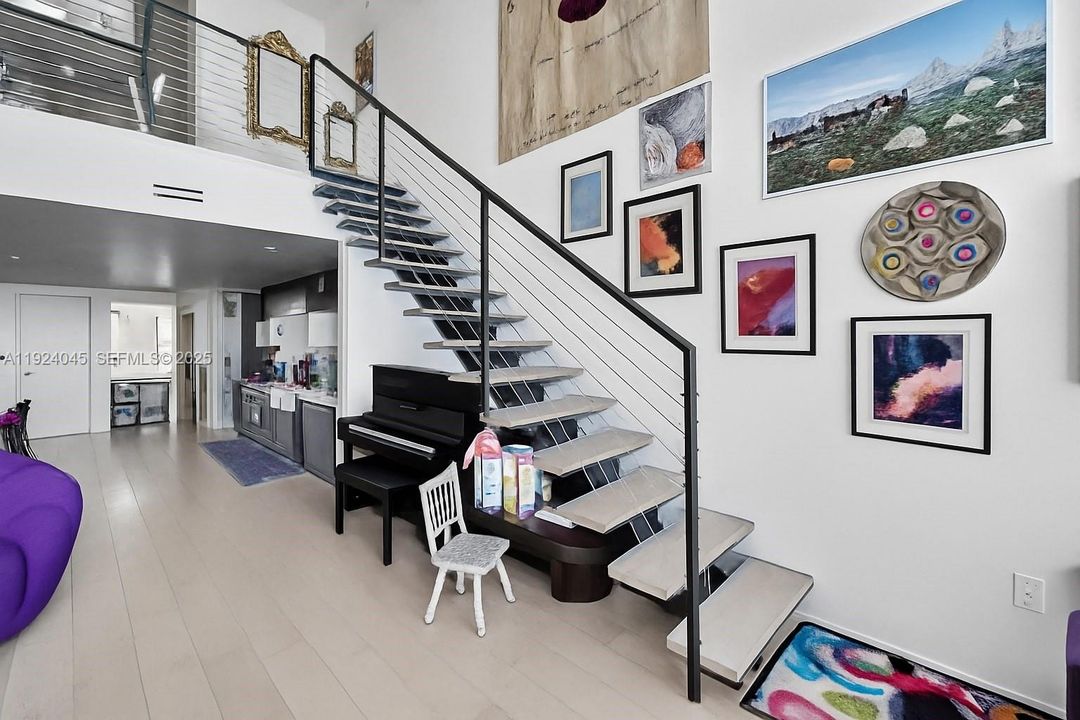 For Sale: $1,775,000 (2 beds, 2 baths, 1794 Square Feet)