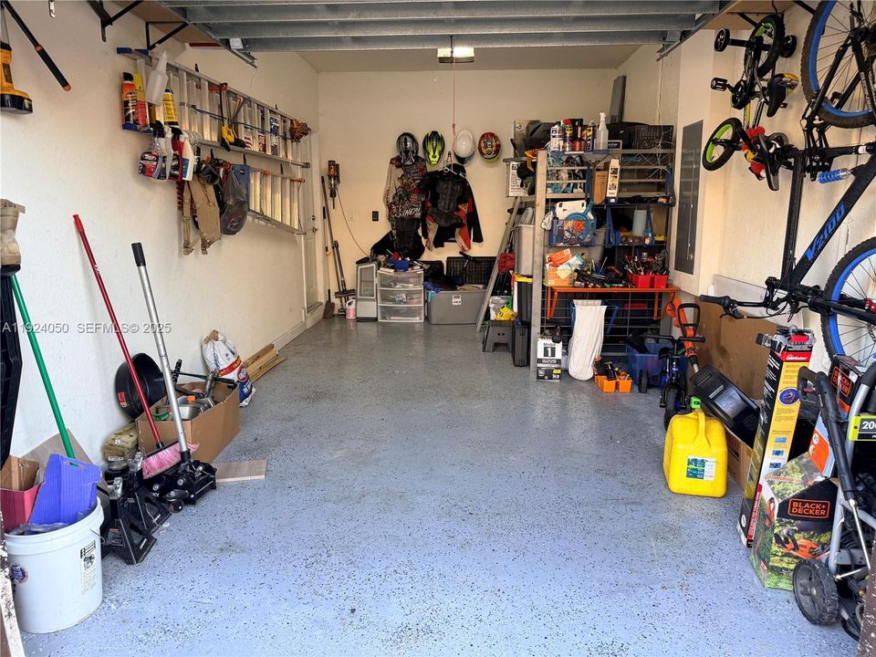 На продажу: $460,000 (3 спален, 3 ванн, 1962 Квадратных фут)