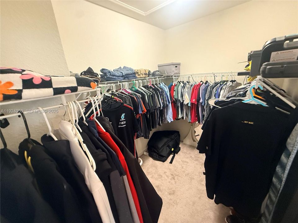 На продажу: $460,000 (3 спален, 3 ванн, 1962 Квадратных фут)