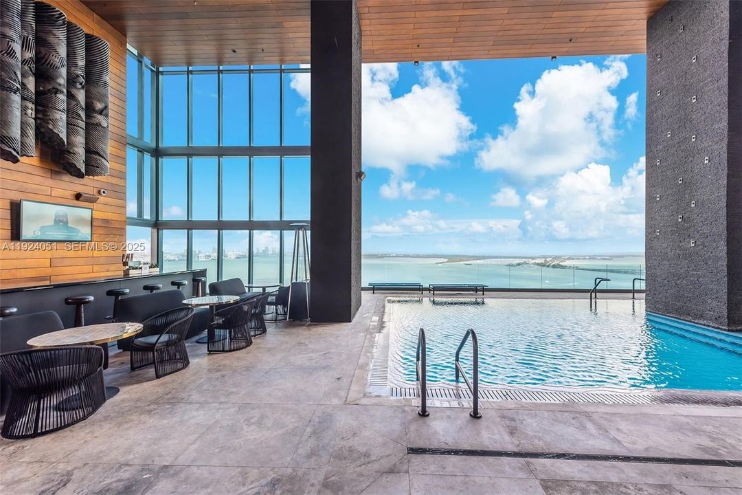 En Venta: $1,895,000 (2 camas, 2 baños, 0 Pies cuadrados)