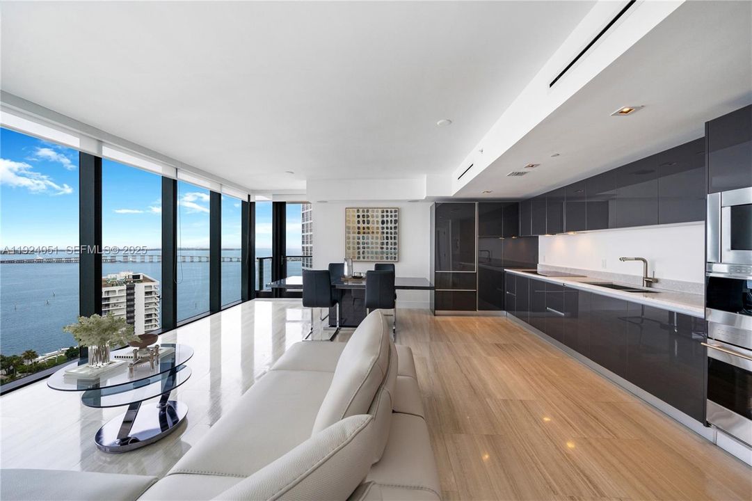 En Venta: $1,895,000 (2 camas, 2 baños, 0 Pies cuadrados)