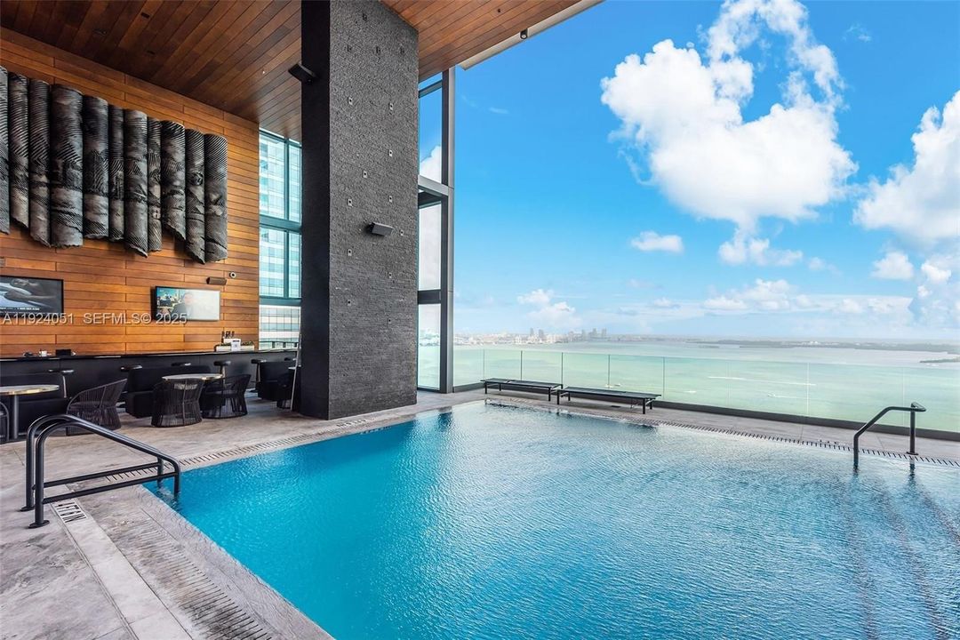 En Venta: $1,895,000 (2 camas, 2 baños, 0 Pies cuadrados)