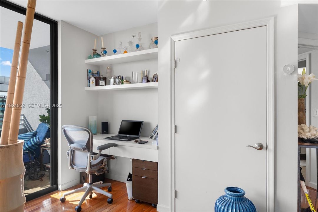 На продажу: $545,000 (1 спален, 1 ванн, 806 Квадратных фут)