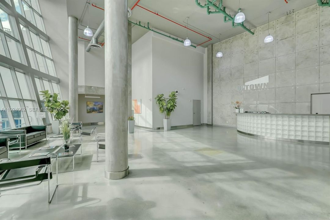 For Sale: $690,000 (3 beds, 2 baths, 1362 Square Feet)