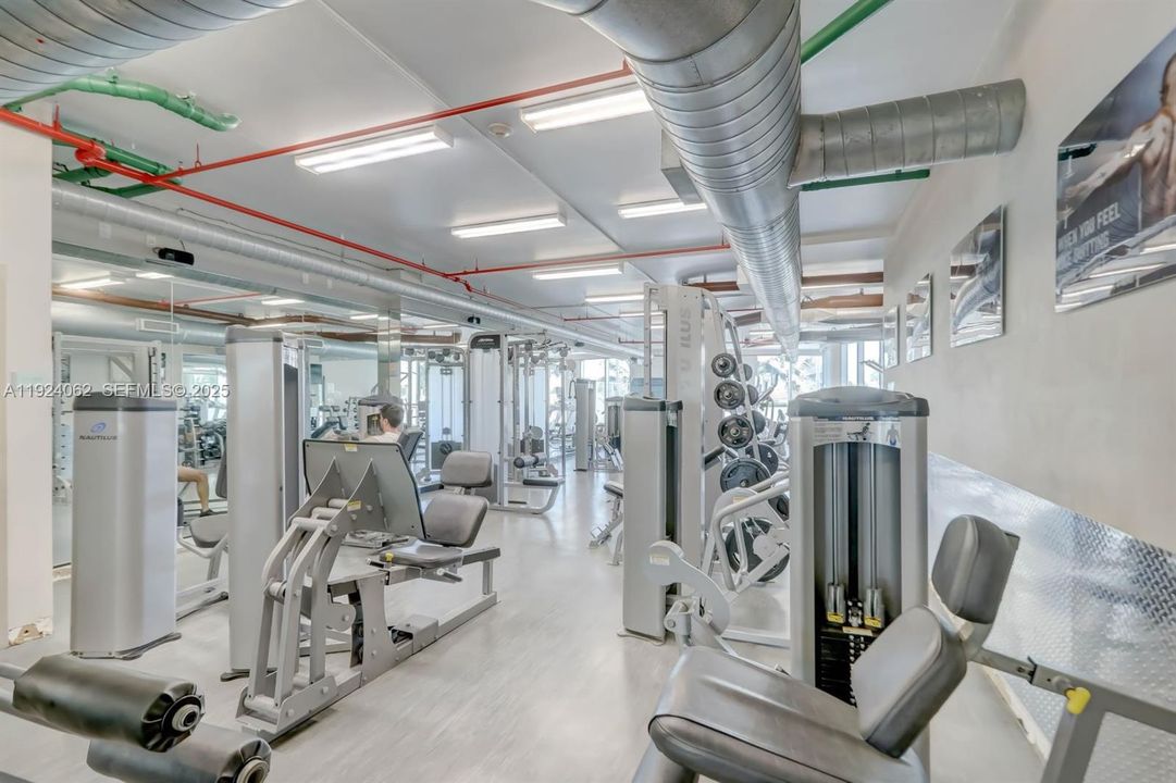 For Sale: $690,000 (3 beds, 2 baths, 1362 Square Feet)