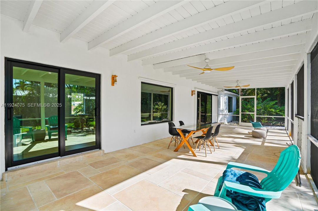 For Sale: $1,200,000 (4 beds, 2 baths, 1863 Square Feet)