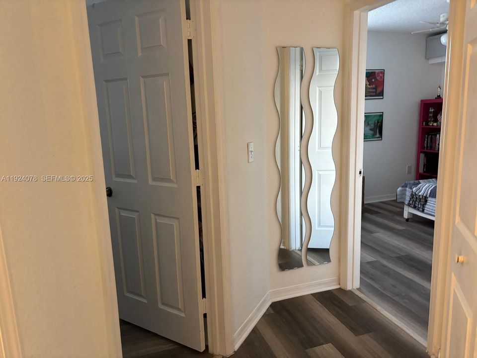 For Sale: $474,000 (4 beds, 2 baths, 1568 Square Feet)