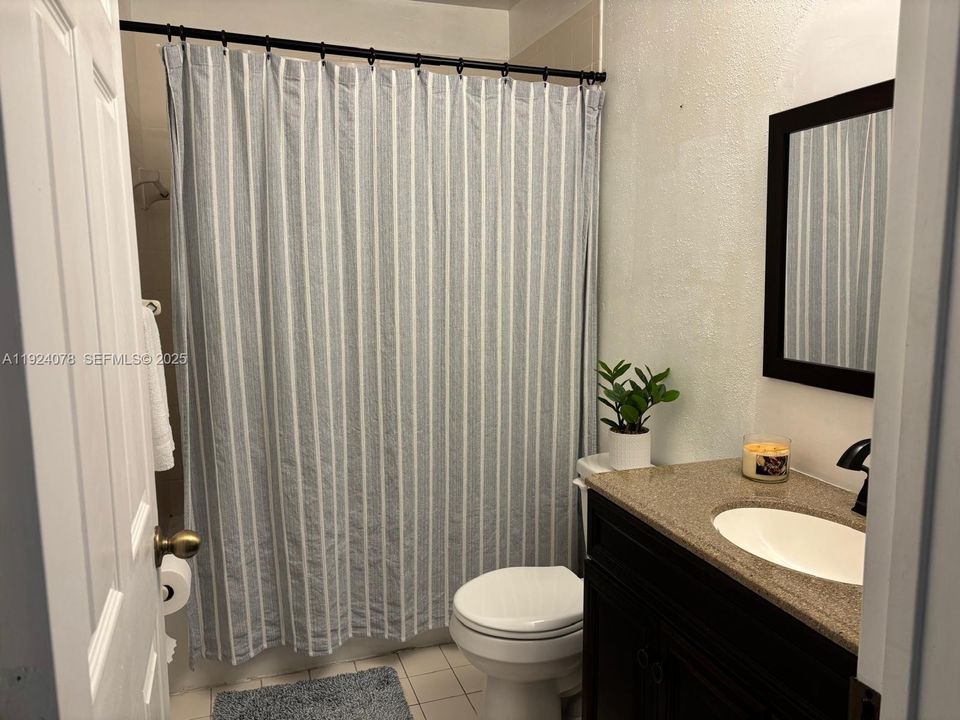 For Sale: $474,000 (4 beds, 2 baths, 1568 Square Feet)