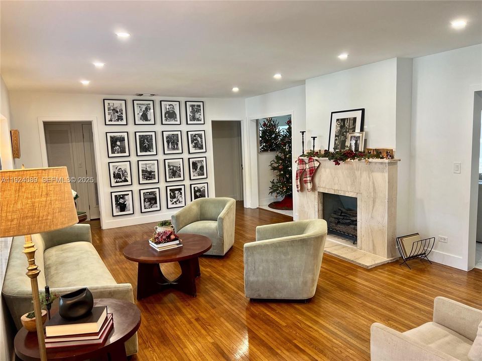 For Sale: $2,250,000 (4 beds, 3 baths, 2353 Square Feet)