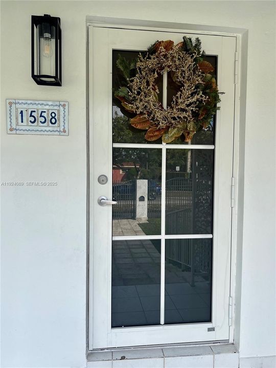 For Sale: $2,250,000 (4 beds, 3 baths, 2353 Square Feet)