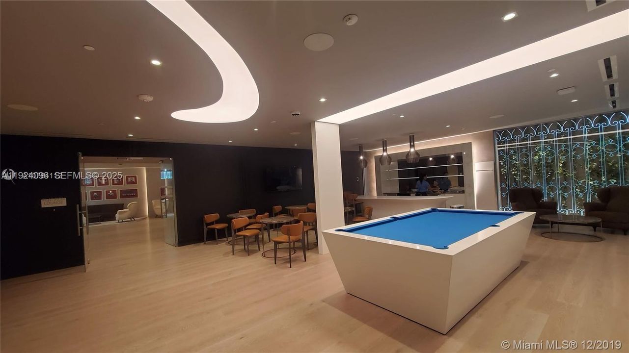 В аренду: $9,500 (2 спален, 2 ванн, 1286 Квадратных фут)