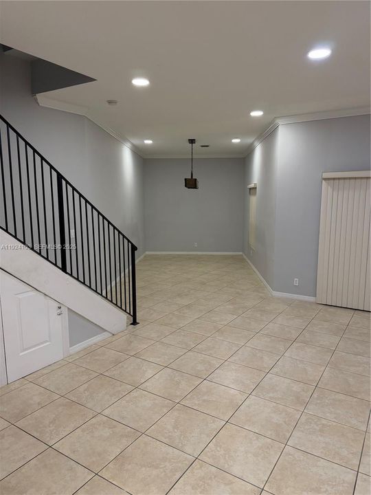 For Sale: $540,000 (3 beds, 2 baths, 2350 Square Feet)