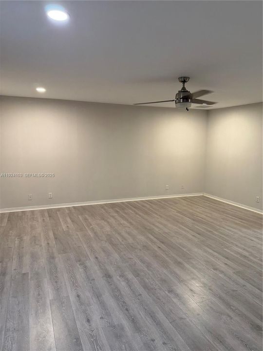 For Sale: $540,000 (3 beds, 2 baths, 2350 Square Feet)