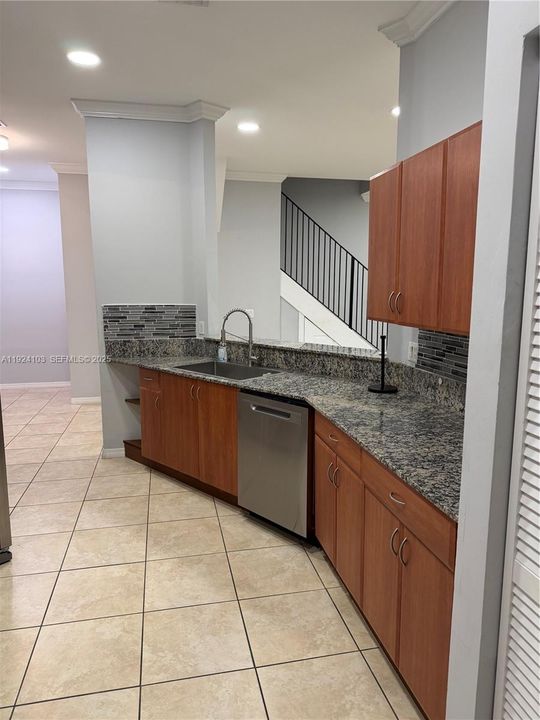 For Sale: $540,000 (3 beds, 2 baths, 2350 Square Feet)