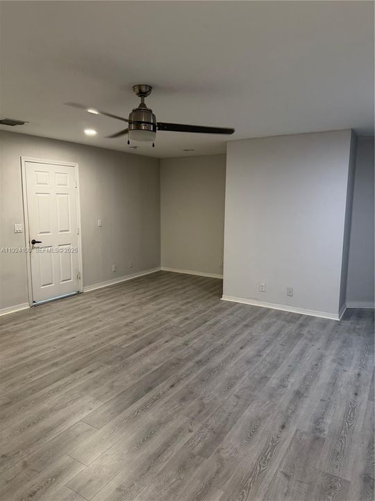 For Sale: $540,000 (3 beds, 2 baths, 2350 Square Feet)